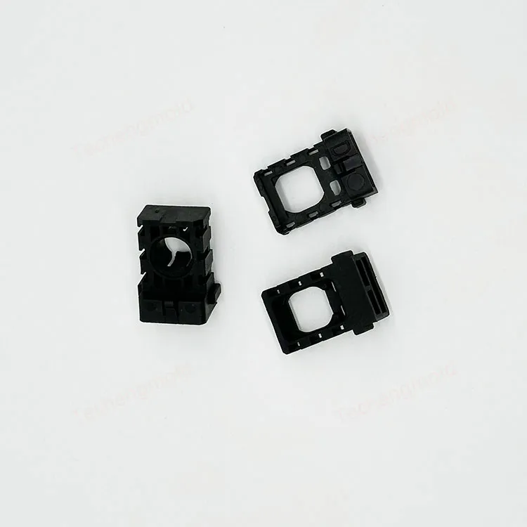 特诚科技精密工程塑料注塑件实拍